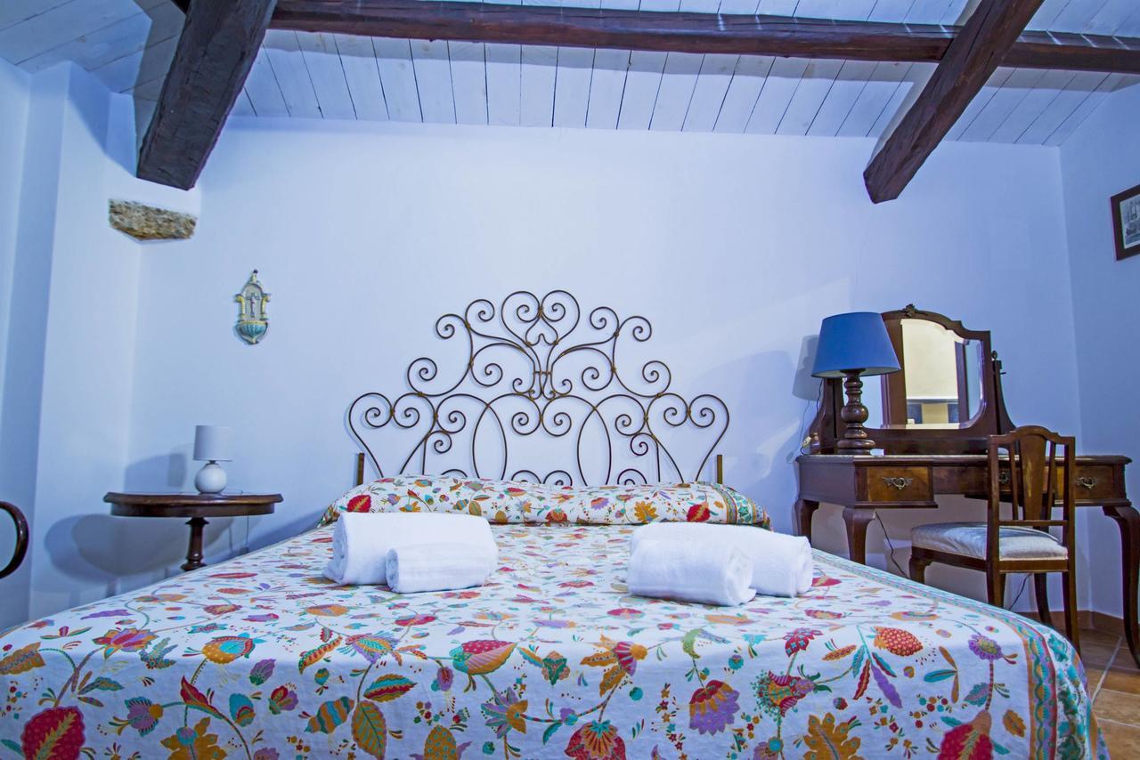 Casa Ifigenia Villa เชฟาลู ภายนอก รูปภาพ