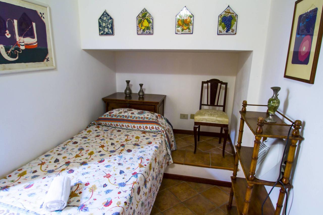 Casa Ifigenia Villa เชฟาลู ภายนอก รูปภาพ